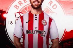 hupu虎扑-重返英超！官方：前利物浦队长亨德森加盟布伦特福德