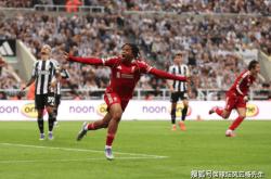 虎扑首页-爆冷！利物浦3-2战胜十人纽卡斯尔聯(lián)，英超开赛两连胜