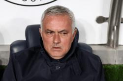 虎扑NBA-费内巴切欲用穆帅爱将，交换尤文图斯27岁中场球员