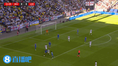 半场-曼联0-0利兹联 库尼亚首秀奥比抽射造险利兹联0射门