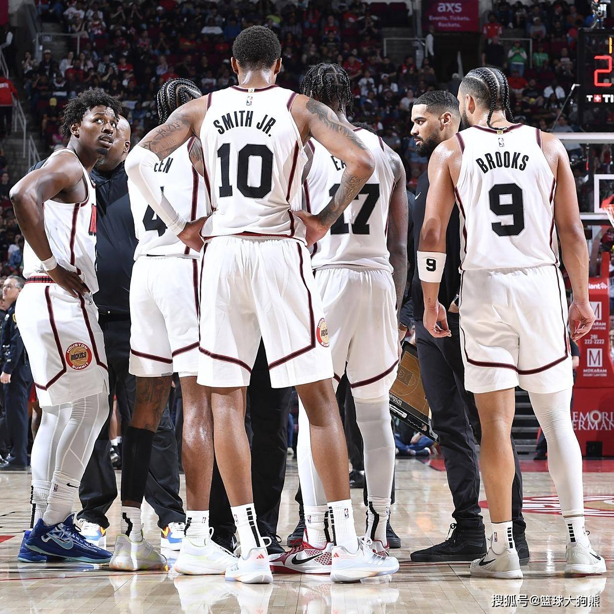 得到26+6+4巨星，火箭队将无缘总冠军？名宿摊牌：申京屈居2当家