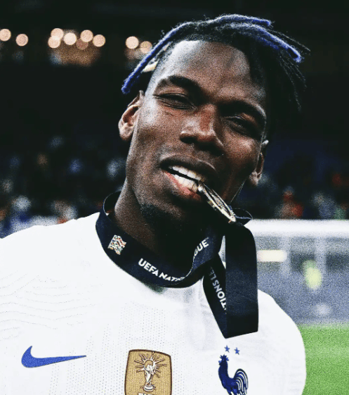 不装了，博格巴突爆争议发言！喊话法国队，球迷：姆总封神得靠他