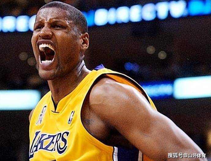 顺位超科比！沃克与科比冲突后和解，今力挺科比维护湖人历史